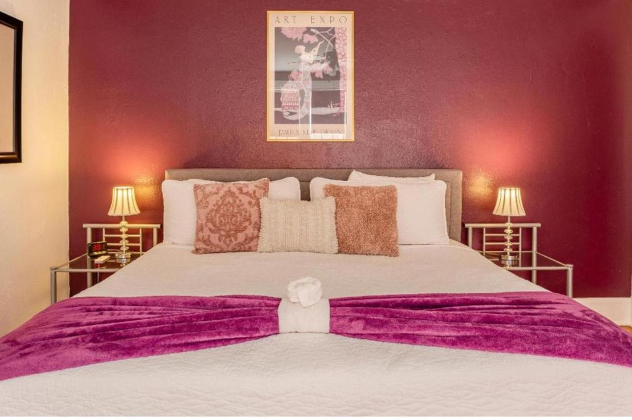 Apartamento King Bed Walk To Downtown Sarasota Exterior foto